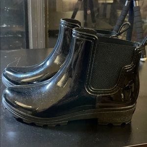 Macy’s rain boots